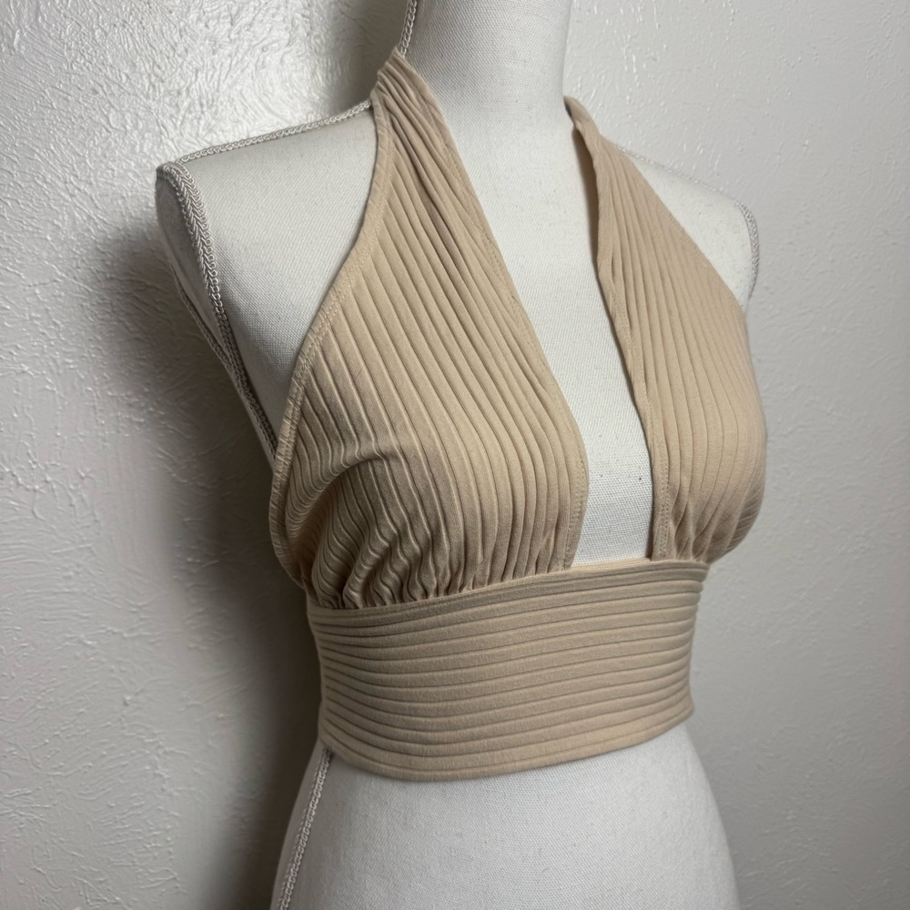 Callahan Knitwear‎ Sandy Ribbed Halter Deep Plunge Crop Top